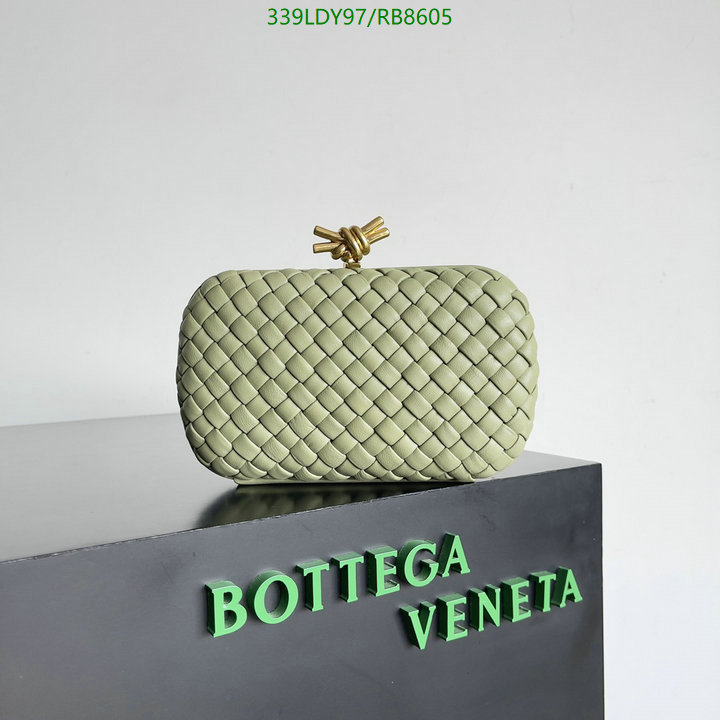 BV Bag-(Mirror)-Clutch- Code: RB8605 $: 339USD