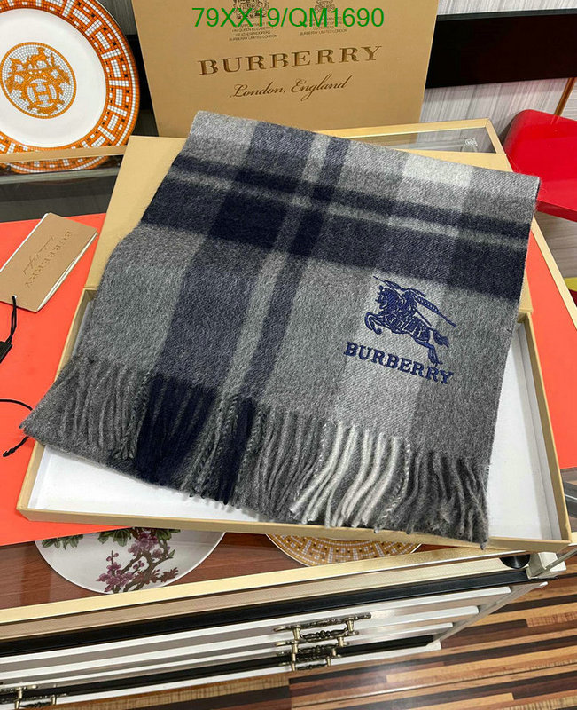 Scarf-Burberry Code: QM1690 $: 79USD