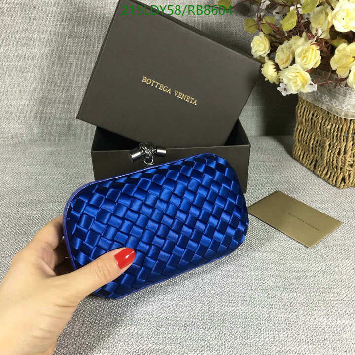 BV Bag-(Mirror)-Clutch- Code: RB8604 $: 215USD