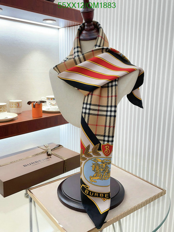 Scarf-Burberry Code: QM1883 $: 55USD