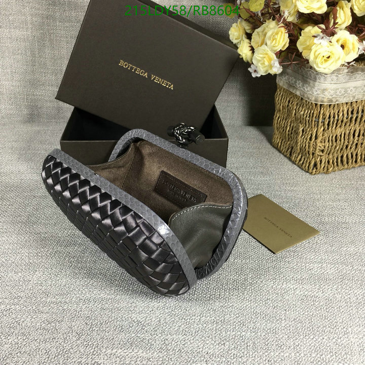 BV Bag-(Mirror)-Clutch- Code: RB8604 $: 215USD