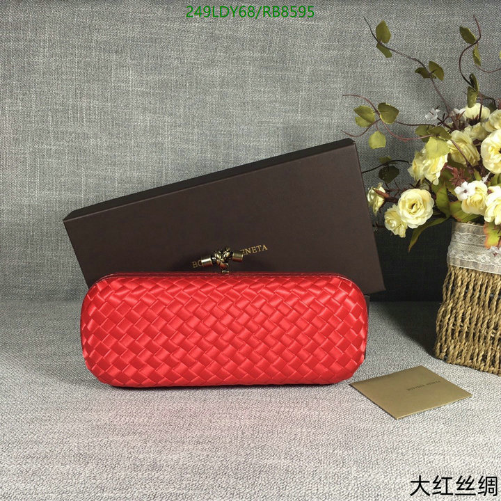 BV Bag-(Mirror)-Clutch- Code: RB8595 $: 249USD