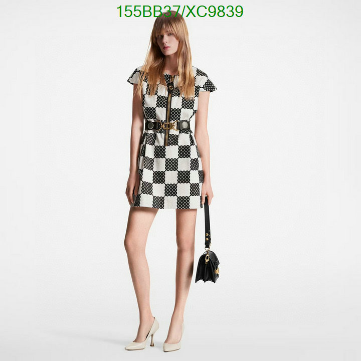 Clothing-LV Code: XC9839 $: 155USD