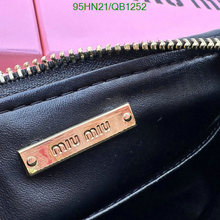 Miu Miu Bag-(4A)-Diagonal- Code: QB1252 $: 95USD