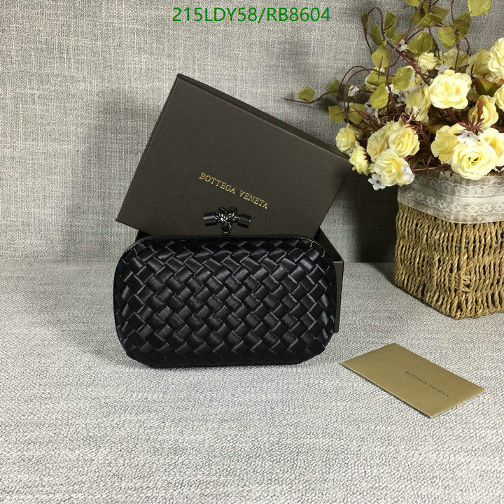 BV Bag-(Mirror)-Clutch- Code: RB8604 $: 215USD