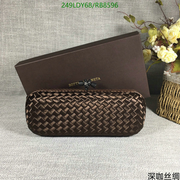 BV Bag-(Mirror)-Clutch- Code: RB8596 $: 249USD