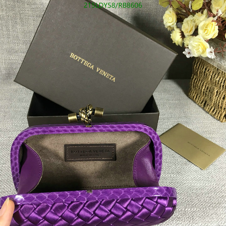 BV Bag-(Mirror)-Clutch- Code: RB8606 $: 215USD