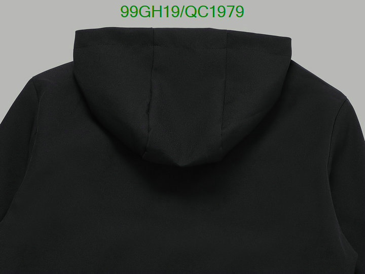 Clothing-Burberry Code: QC1979 $: 99USD