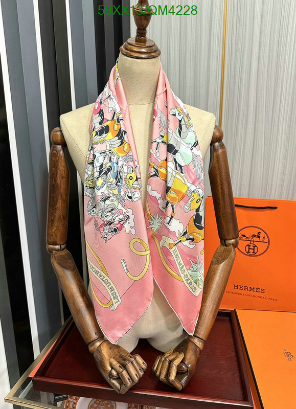 Scarf-Hermes Code: QM4228 $: 59USD