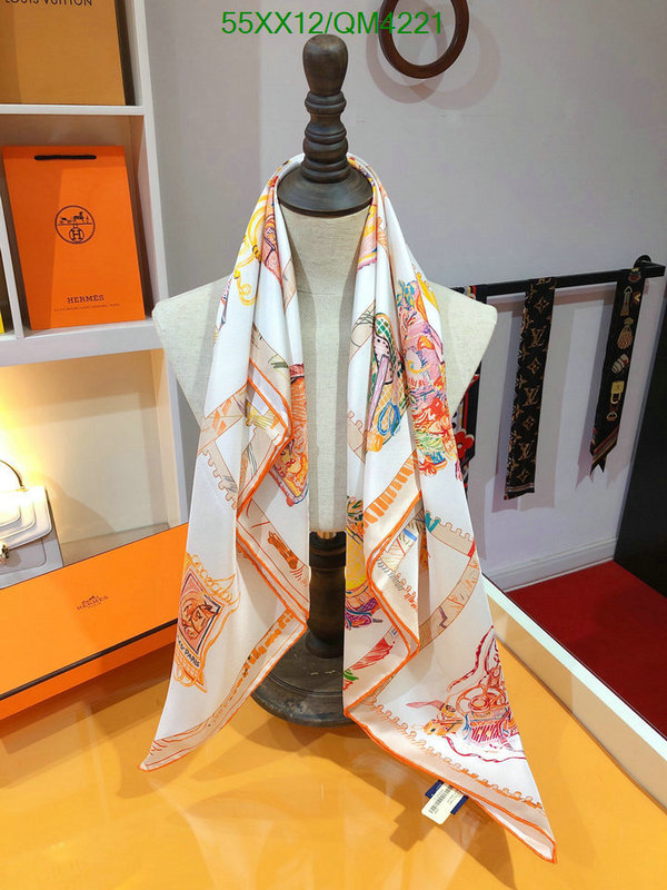 Scarf-Hermes Code: QM4221 $: 55USD