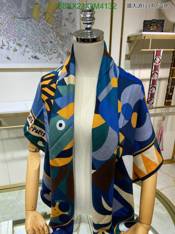 Scarf-Hermes Code: QM4132 $: 85USD