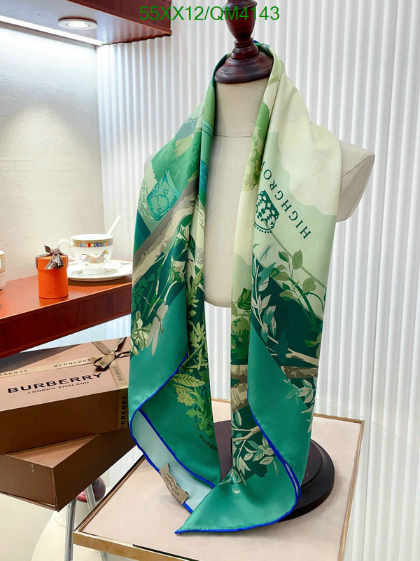 Scarf-Burberry Code: QM4143 $: 55USD