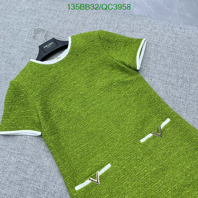 Clothing-Valentino Code: QC3958 $: 135USD