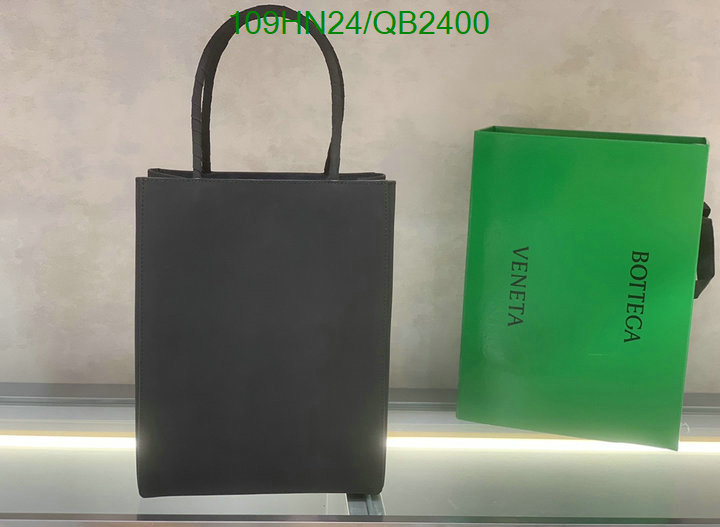 Valentino Bag-(4A)-Handbag- Code: QB2400