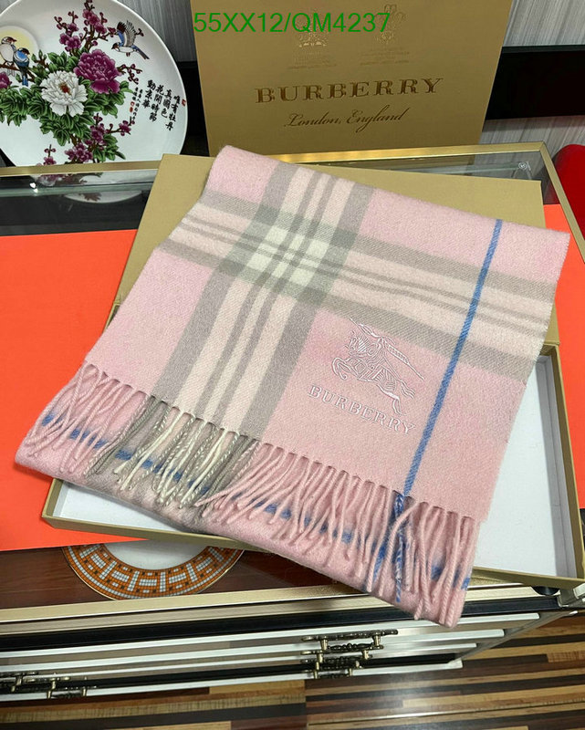 Scarf-Burberry Code: QM4237 $: 55USD