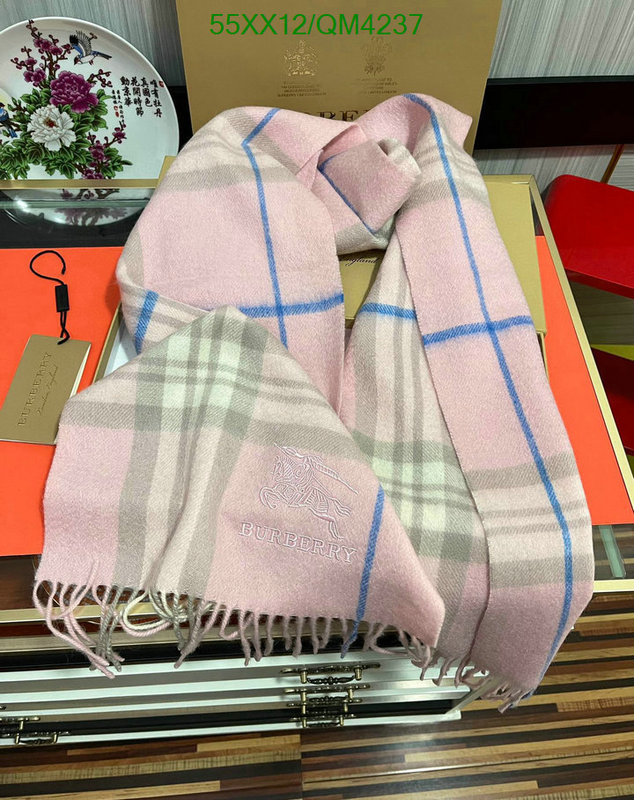 Scarf-Burberry Code: QM4237 $: 55USD