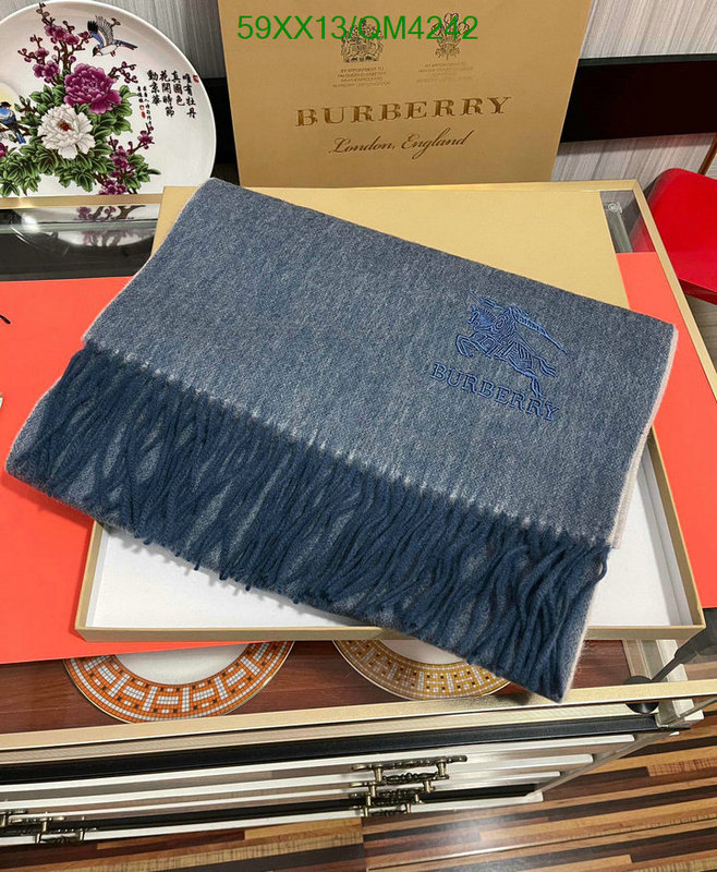 Scarf-Burberry Code: QM4242 $: 59USD