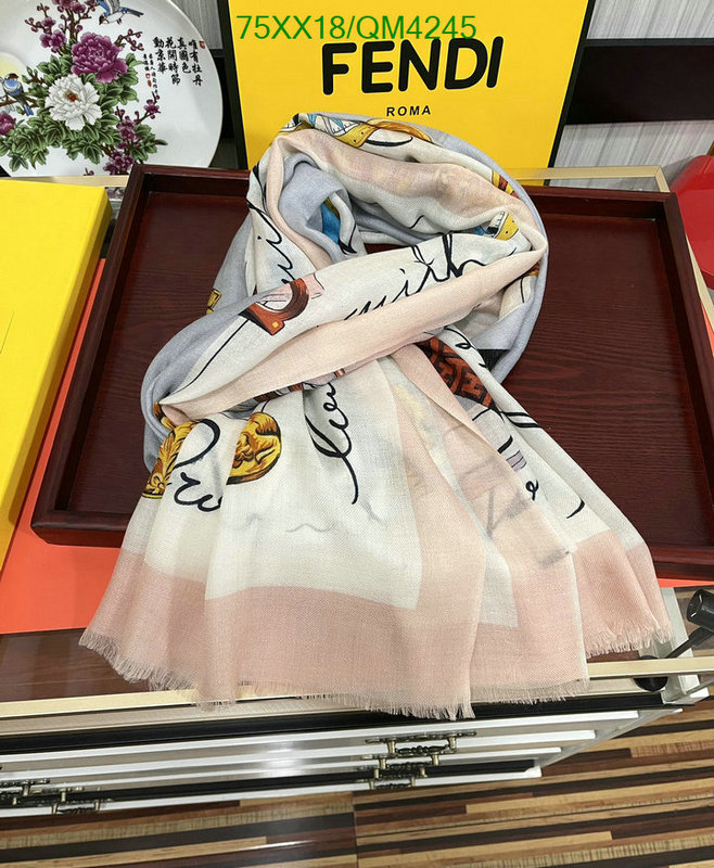 Scarf-Fendi Code: QM4245 $: 75USD