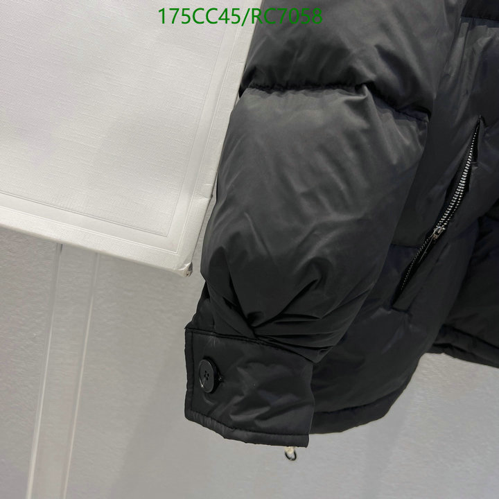 Down jacket Women-Prada Code: RC7058 $: 175USD