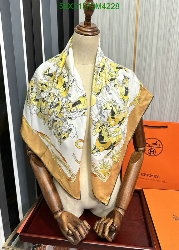 Scarf-Hermes Code: QM4228 $: 59USD