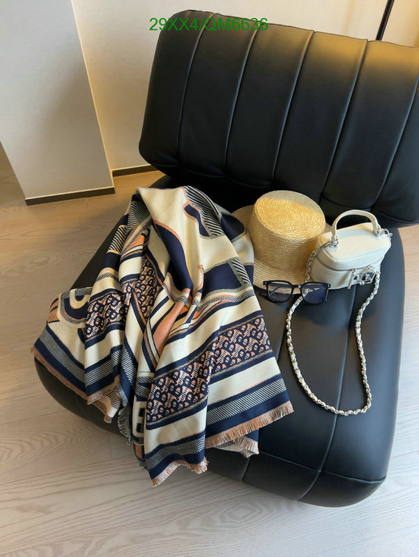 Scarf-Burberry Code: QM6636 $: 29USD