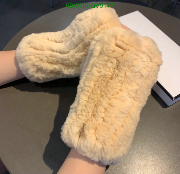 Gloves-Chanel Code: QV5147 $: 69USD