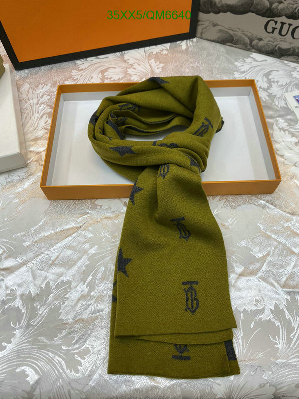 Scarf-Burberry Code: QM6640 $: 35USD