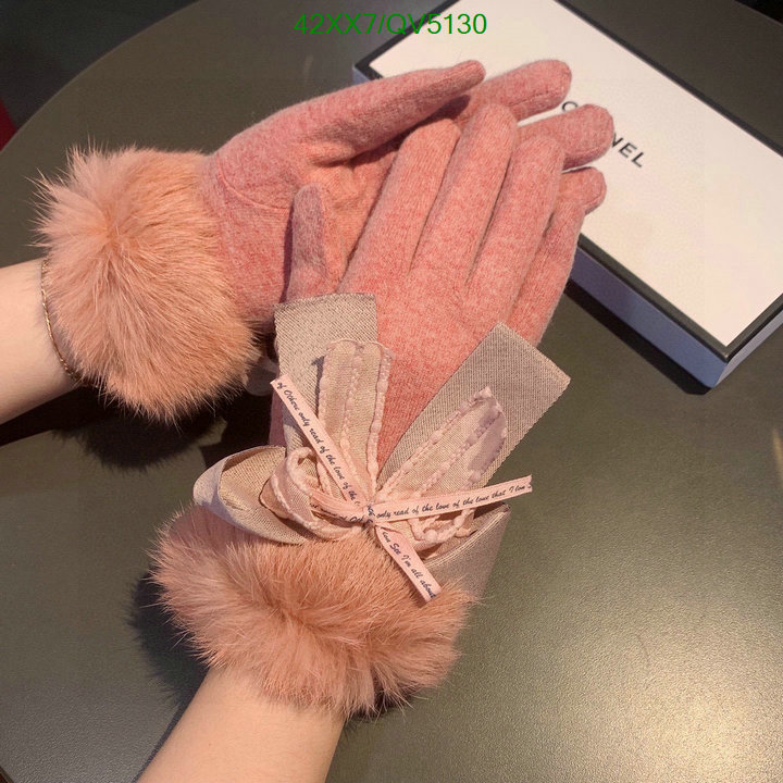 Gloves-Chanel Code: QV5130 $: 42USD