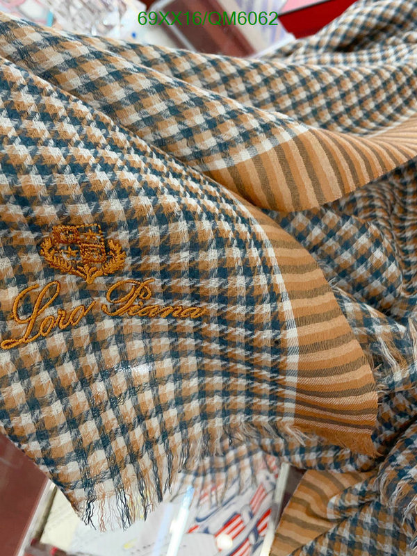 Scarf-Loro Piana Code: QM6062 $: 69USD