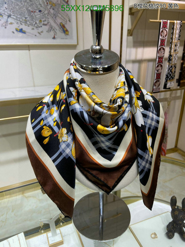 Scarf-Burberry Code: QM5896 $: 55USD