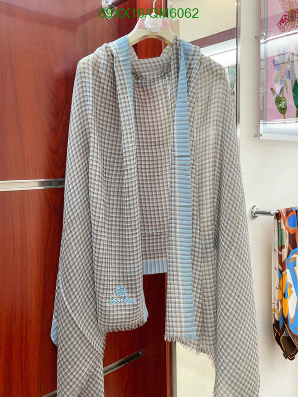 Scarf-Loro Piana Code: QM6062 $: 69USD