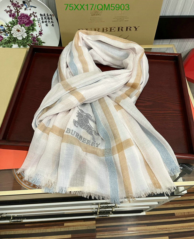 Scarf-Burberry Code: QM5903 $: 75USD