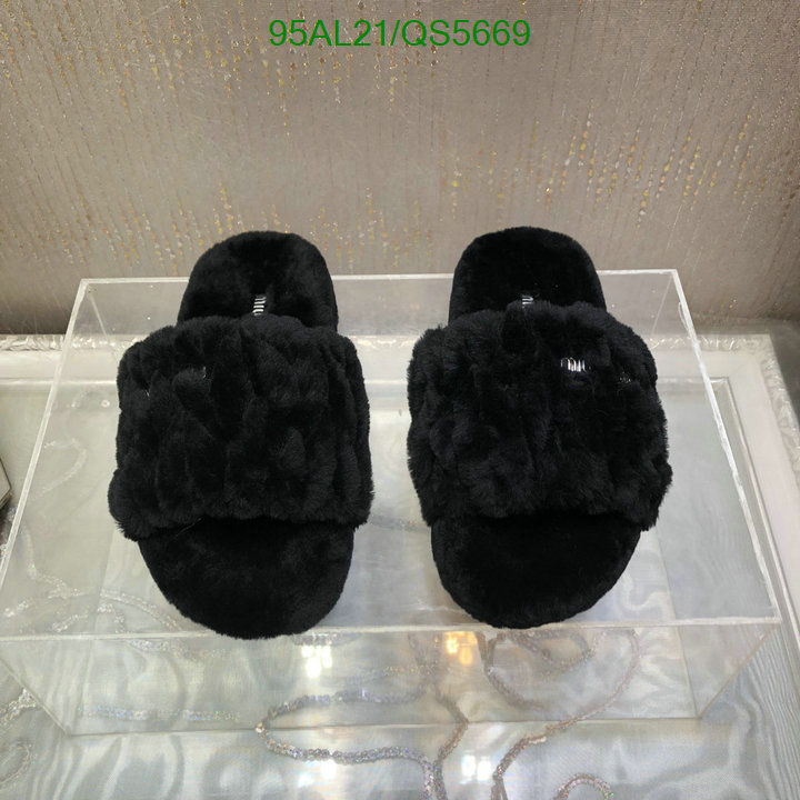 Women Shoes-Miu Miu Code: QS5669 $: 95USD