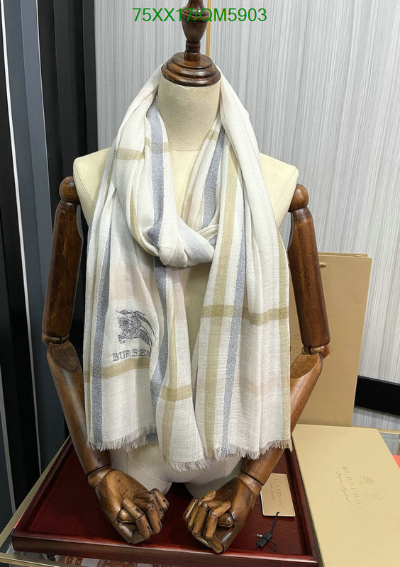 Scarf-Burberry Code: QM5903 $: 75USD