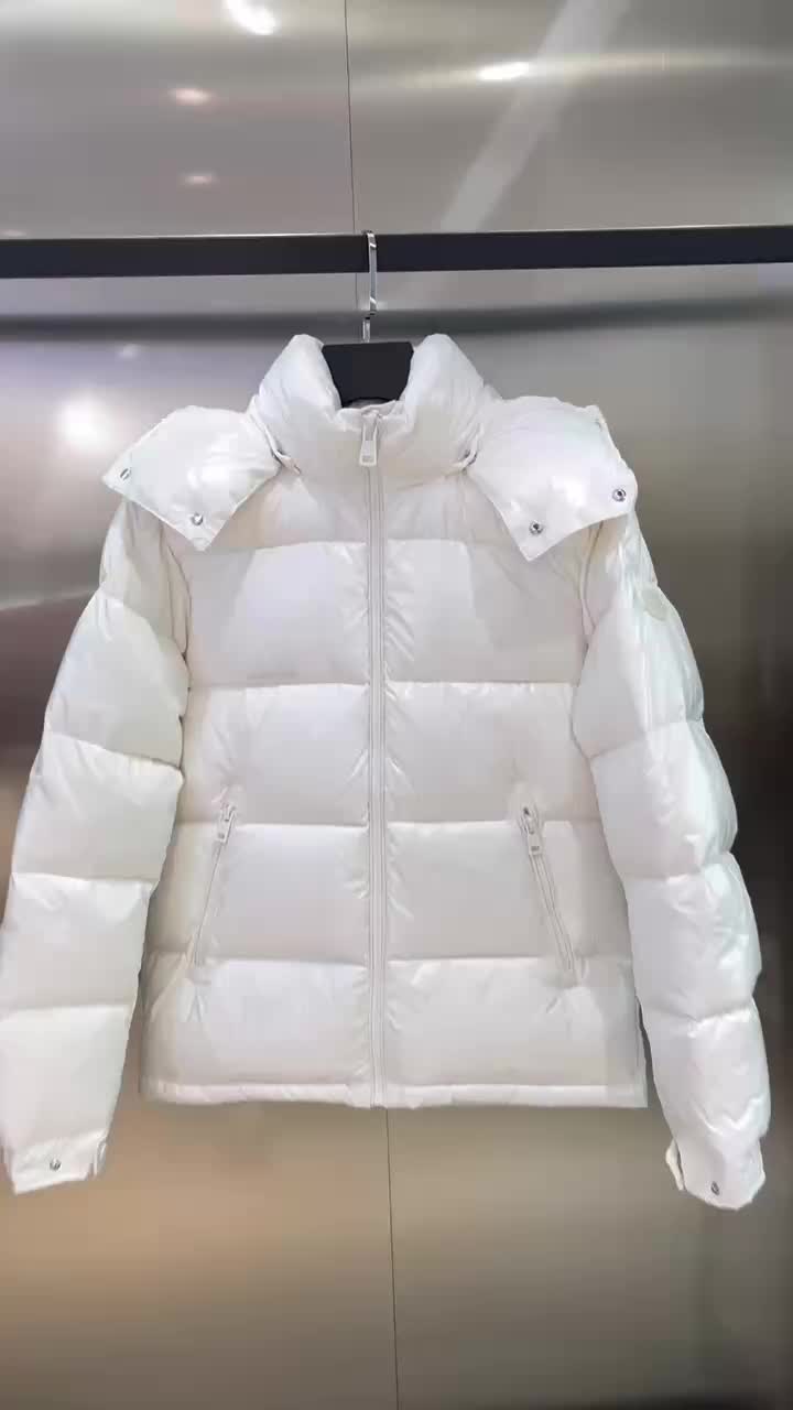 Down jacket Women-Moncler Code: RC7399 $: 169USD