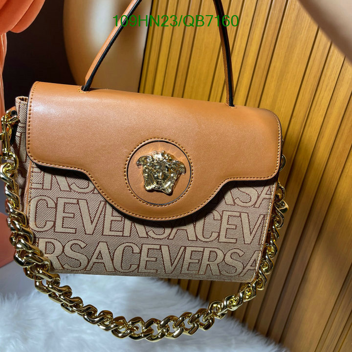 Versace Bag-(4A)-Handbag- Code: QB7160 $: 109USD