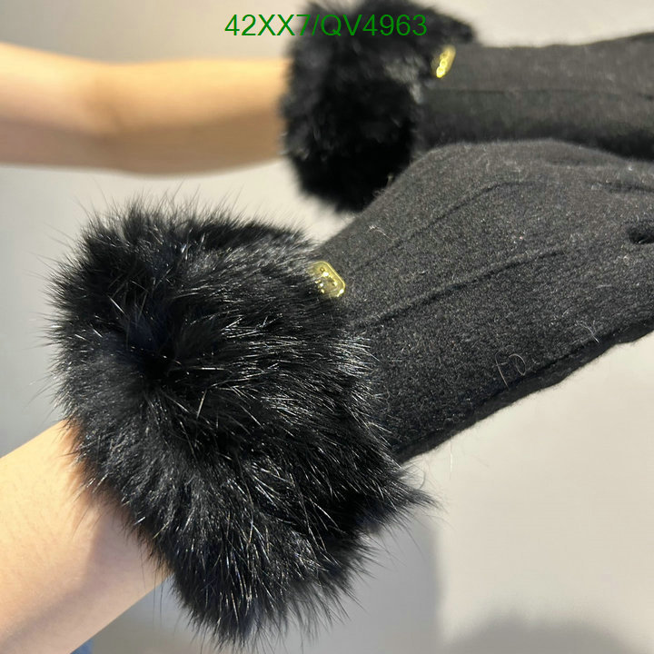 Gloves-Celine Code: QV4963 $: 42USD