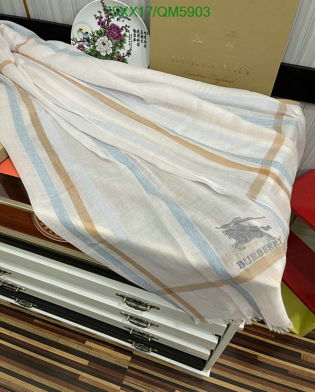 Scarf-Burberry Code: QM5903 $: 75USD