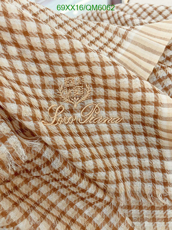 Scarf-Loro Piana Code: QM6062 $: 69USD