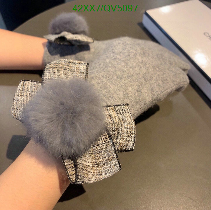 Gloves-Chanel Code: QV5097 $: 42USD