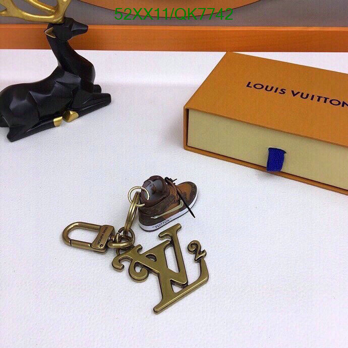 Key pendant-LV Code: QK7742 $: 52USD