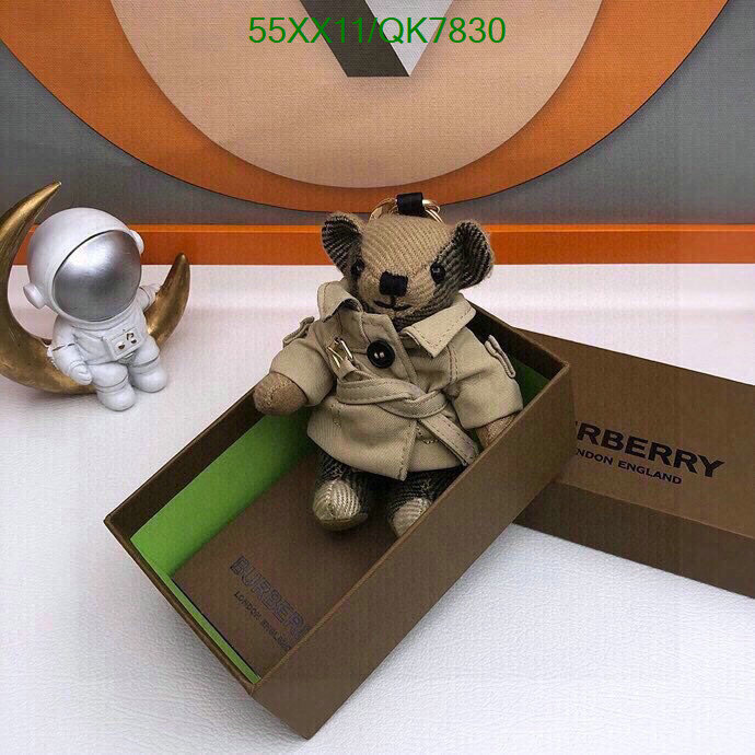 Key pendant-Burberry Code: QK7830 $: 55USD