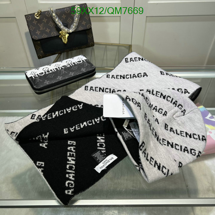 Scarf-Balenciaga Code: QM7669 $: 59USD