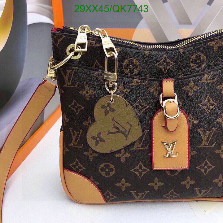 Key pendant-LV Code: QK7743 $: 29USD