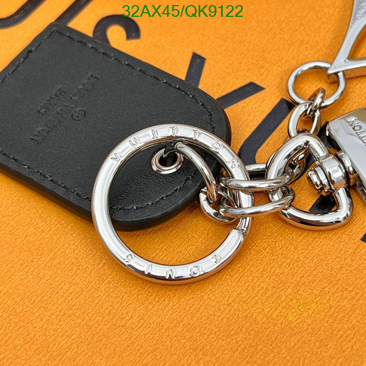 Key pendant-LV Code: QK9122 $: 32USD