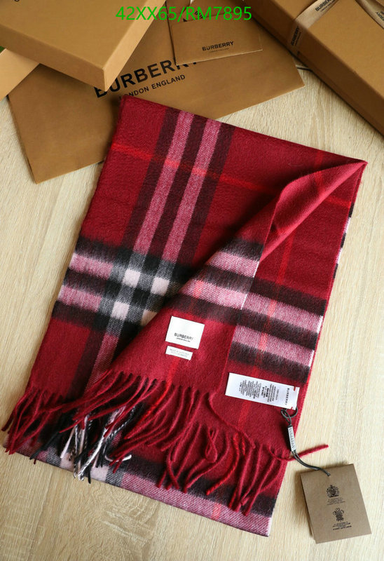 Scarf-Burberry Code: RM7895 $: 42USD