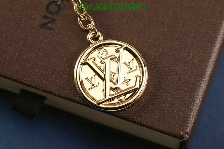 Key pendant-LV Code: QK8991 $: 29USD