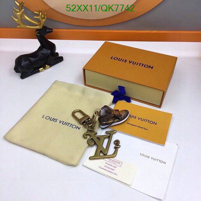 Key pendant-LV Code: QK7742 $: 52USD