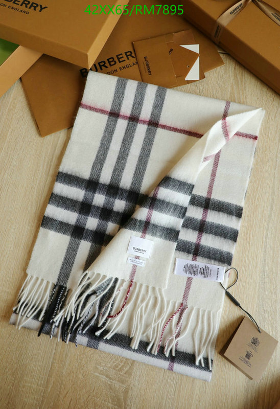 Scarf-Burberry Code: RM7895 $: 42USD