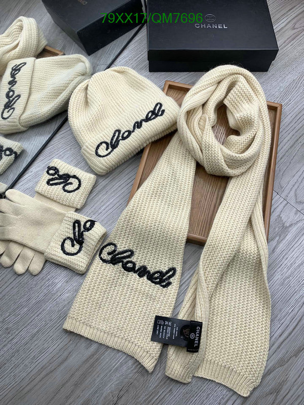 Scarf-Chanel Code: QM7696 $: 79USD